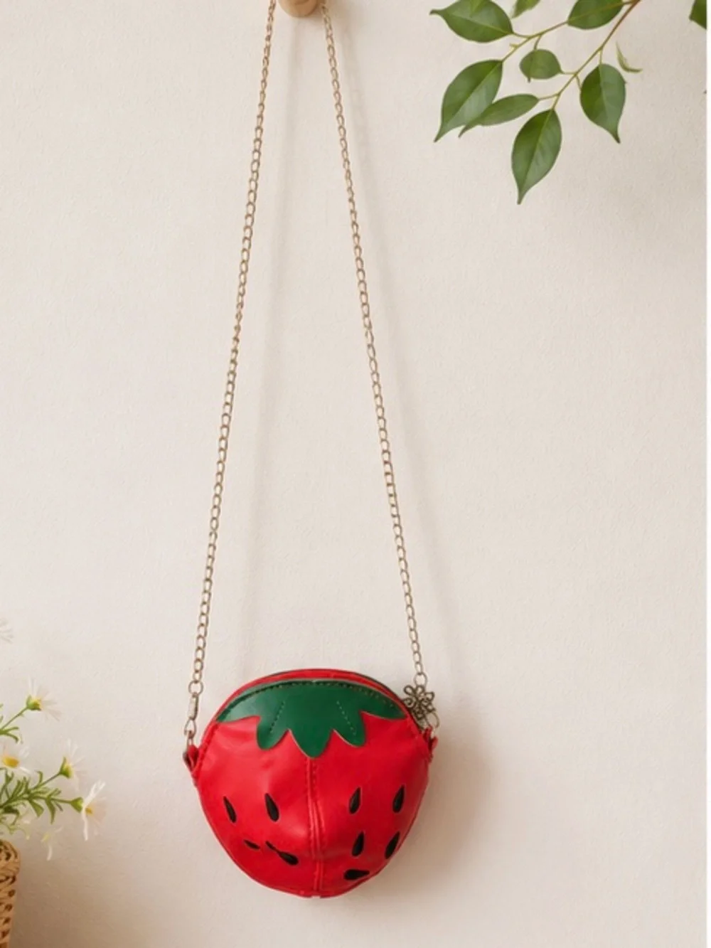 Kids Girls Strawberry Mini Crossbody Purse Red Fruit Bag Gold Chain
